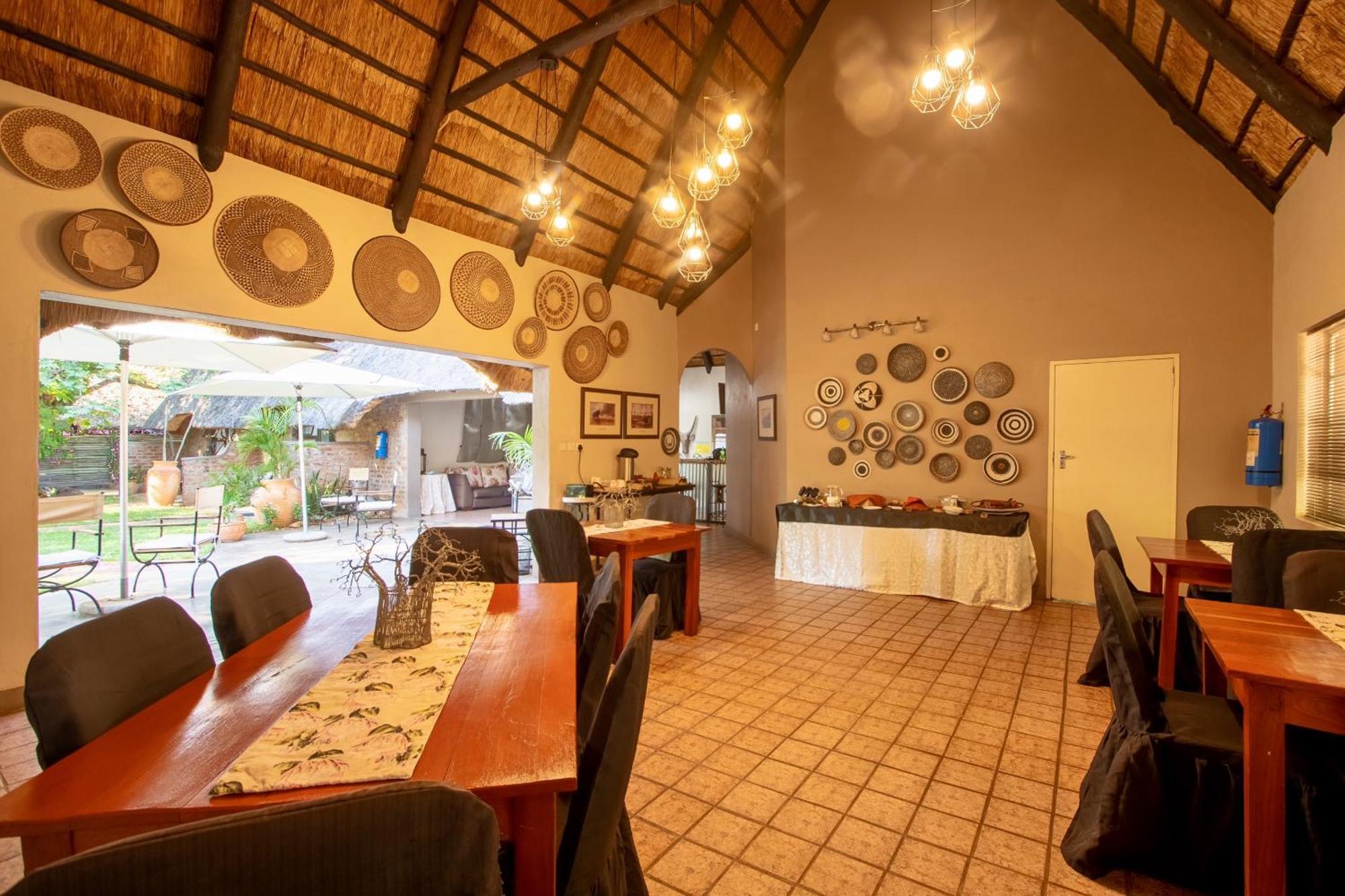 Nguni Lodge Victoria Falls Exterior photo